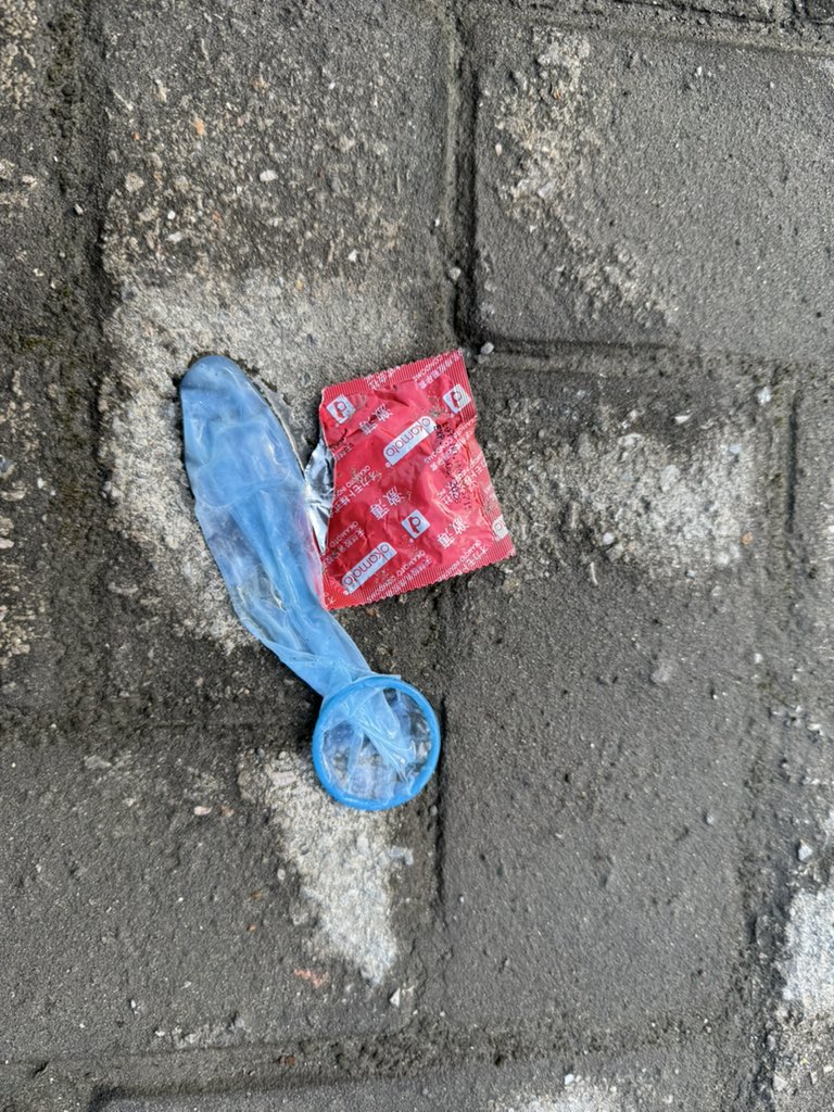 新鲜货，车震留下的