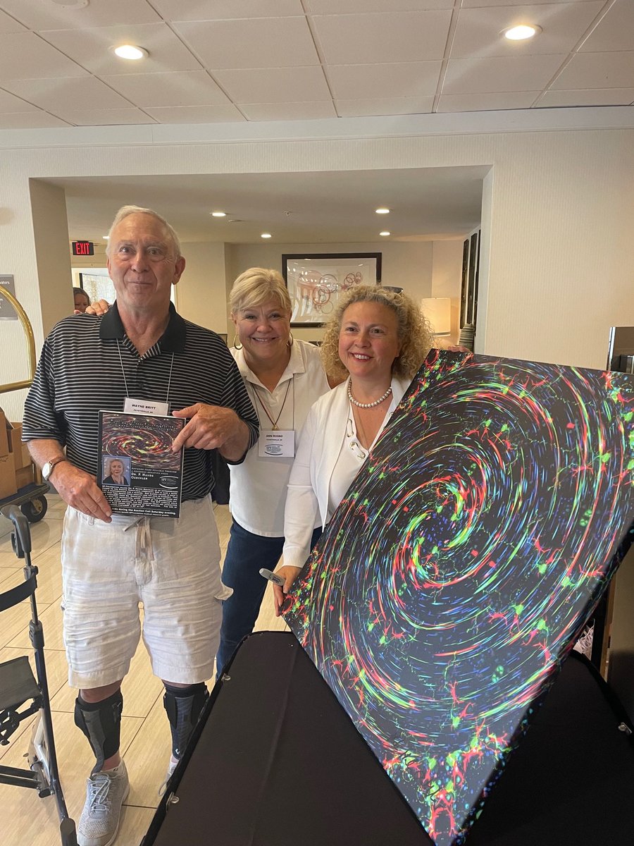 I am just sad that Wayne Britt has passed away.  He first had PLS then was told he had ALS.  
He loved life, he loved art, and I loved him too.

Dear God please help me fight with these diseases with a strong punch.  Give me the energy  to win.