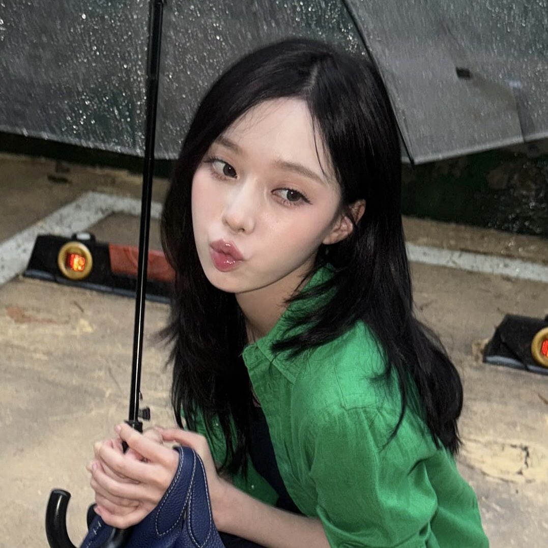 취향의 윈터 tweet media
