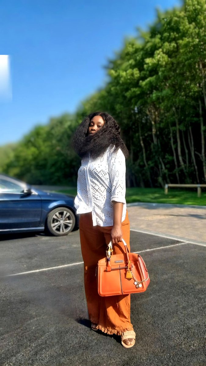 _Armakah_'s tweet photo. Self Love Phase... okay bye https://t.co/M25De4eglx