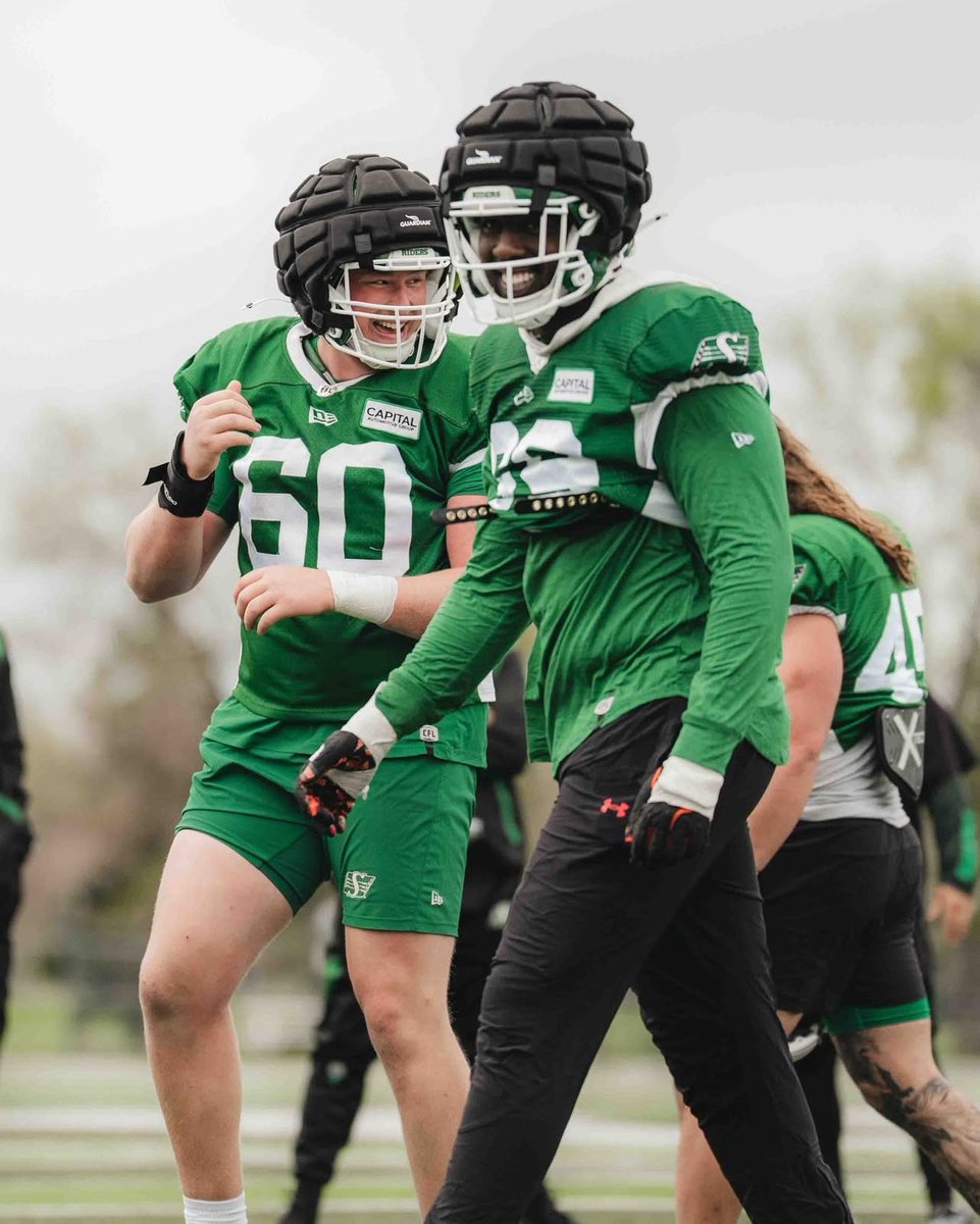 EKU Football (@ekufootball) on Twitter photo Love to see our guy <a href="/Payton_Collins1/">Payton Collins</a> smiling with the <a href="/sskroughriders/">Saskatchewan Roughriders</a> of the <a href="/CFL/">CFL</a>!
#E2W | #MatterOfPride Love to see our guy <a href="/Payton_Collins1/">Payton Collins</a> smiling with the <a href="/sskroughriders/">Saskatchewan Roughriders</a> of the <a href="/CFL/">CFL</a>!
#E2W | #MatterOfPride
