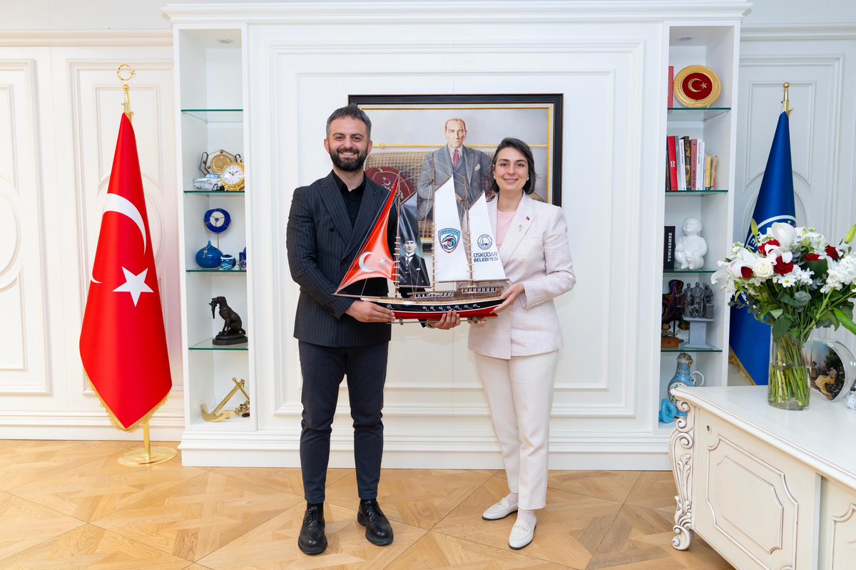iskofya's tweet photo. Üsküdar Belediye Başkanı Sinem Dedetaş hanımefendiyi ziyaret ederek projelerimizden bahsettik. 
@sdedetas @uskudarbld https://t.co/GkrArLzYgN