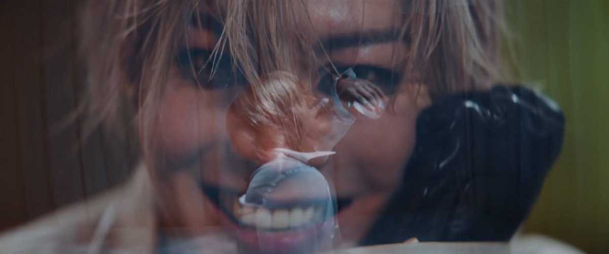 dir. Mika Ninagawa

Helter Skelter, 2012.
Twisted Paradise, 2025.