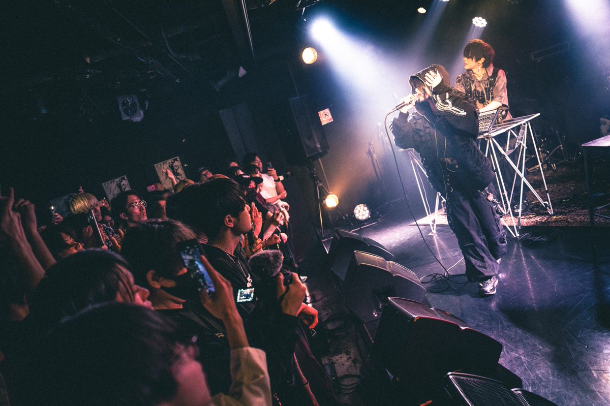 SHIBUYATHEGAME's tweet photo. 【📸Thanxxx for appearing📸】
05.16(FRI)
🎆SHIBUYA THE GAME 22nd ANNIVERSARY🎆 DAY.3
『MIXTURE』 #VERSE22
-🔥THE 4MAN SHOW🔥-
<ACT>
🎤平葵(@tairaaoi)
📷@Zig_zag__219249
#MIXTURE
#SHIBUYATHEGAME https://t.co/UQVO9SDH5X
