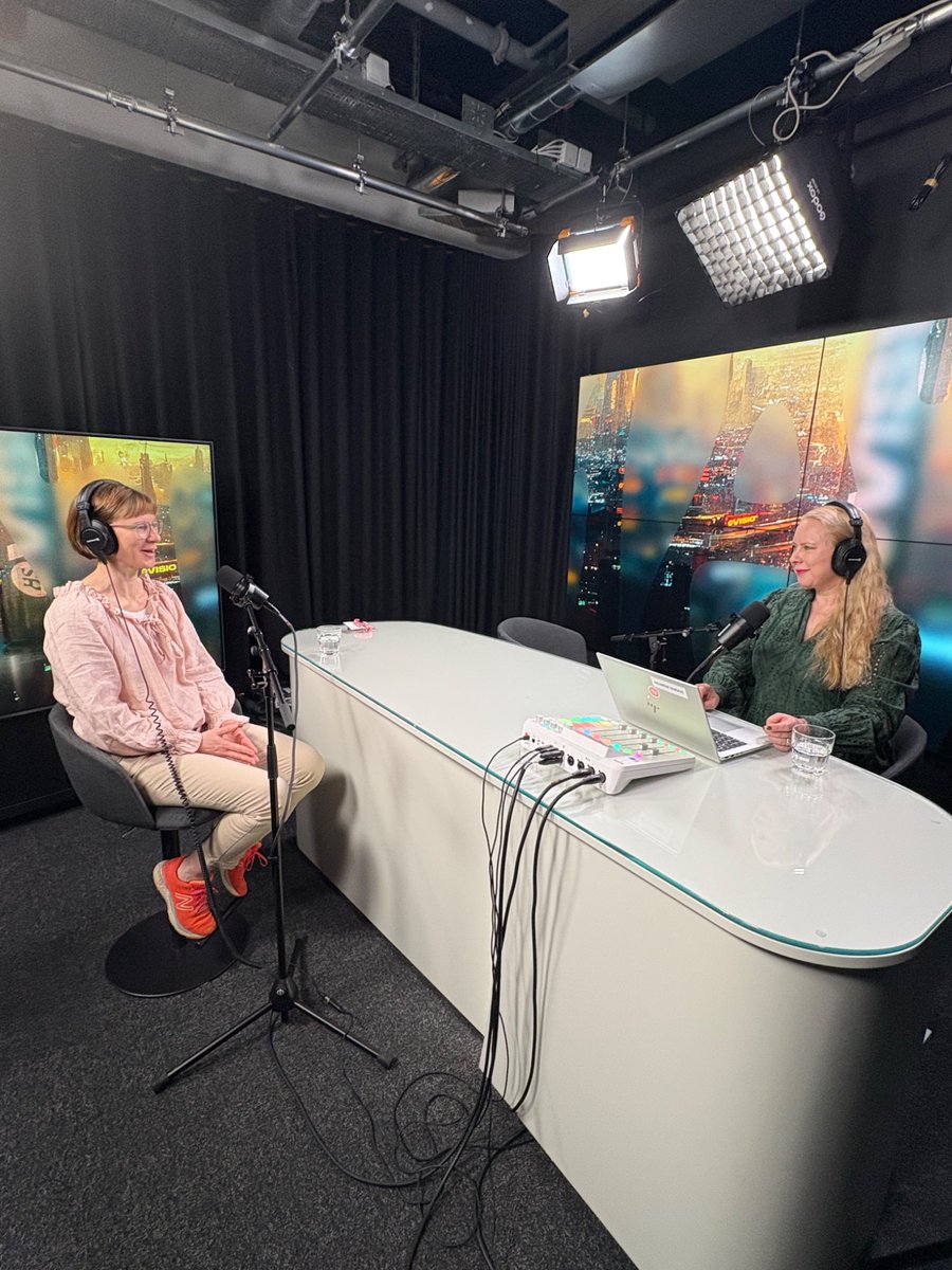 🎧 Mikä on Kiinan talouden todellinen tila?
Nordean pääekonomisti <a href="/KoivuTuuli/">Tuuli Koivu</a>  matkusti Kiinaan ja kertoo HS Visio -podissa kuluttajien ja yritysten ongelmista.

Kävimme läpi myös kauppasodan käänteet. 
Kuuntele jakso täältä! 🎧
hs.fi/kuuntele/audio…