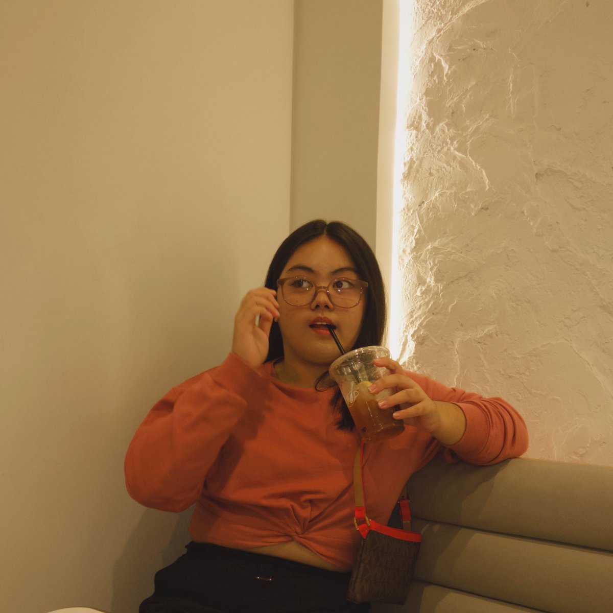 Glasses on, worries off 

#CaratSelcaDay #CSD 
#CARAT_SELCA_DAY #민규
 #MINGYU #SEVENTEEN <a href="/pledis_17/">세븐틴(SEVENTEEN)</a>