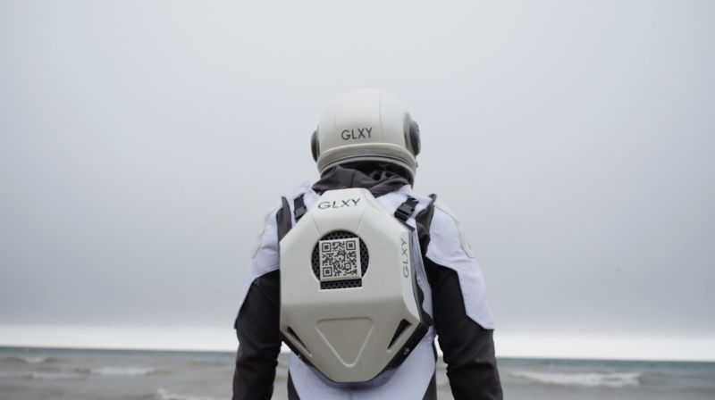 The day has come. Galaxy is set to be officially listed on Nasdaq today, and we couldn't be prouder to be part of the journey. What a milestone! 

Invest, build, transform – relentlessly.
#GLXY
