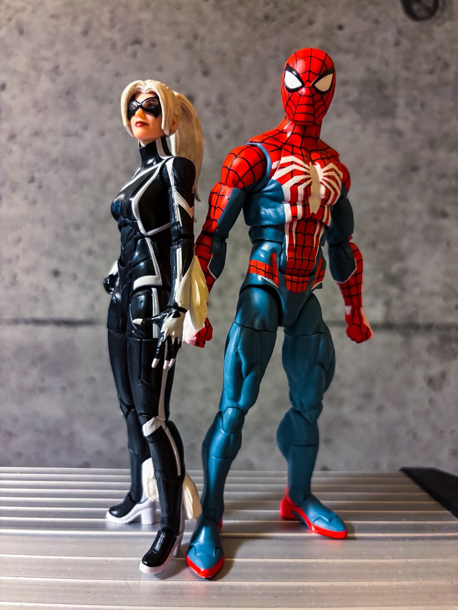 マーベルレジェンド ブラックスーツスパイダーマン カスタム