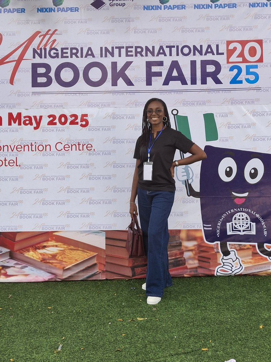 IamZayZee's tweet photo. Last week at the 24th Nigeria International Book Fair. https://t.co/ee9iHgoQ1l