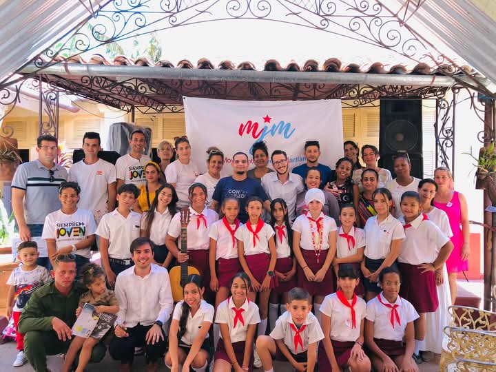 Pioneros de #CabaiguánEduca participan en el Seminario Juvenil Martiano de la provincia #SanctiSpíritusEnMarcha porque #HonrarHonra. Felicidades por los resultados alcanzados.