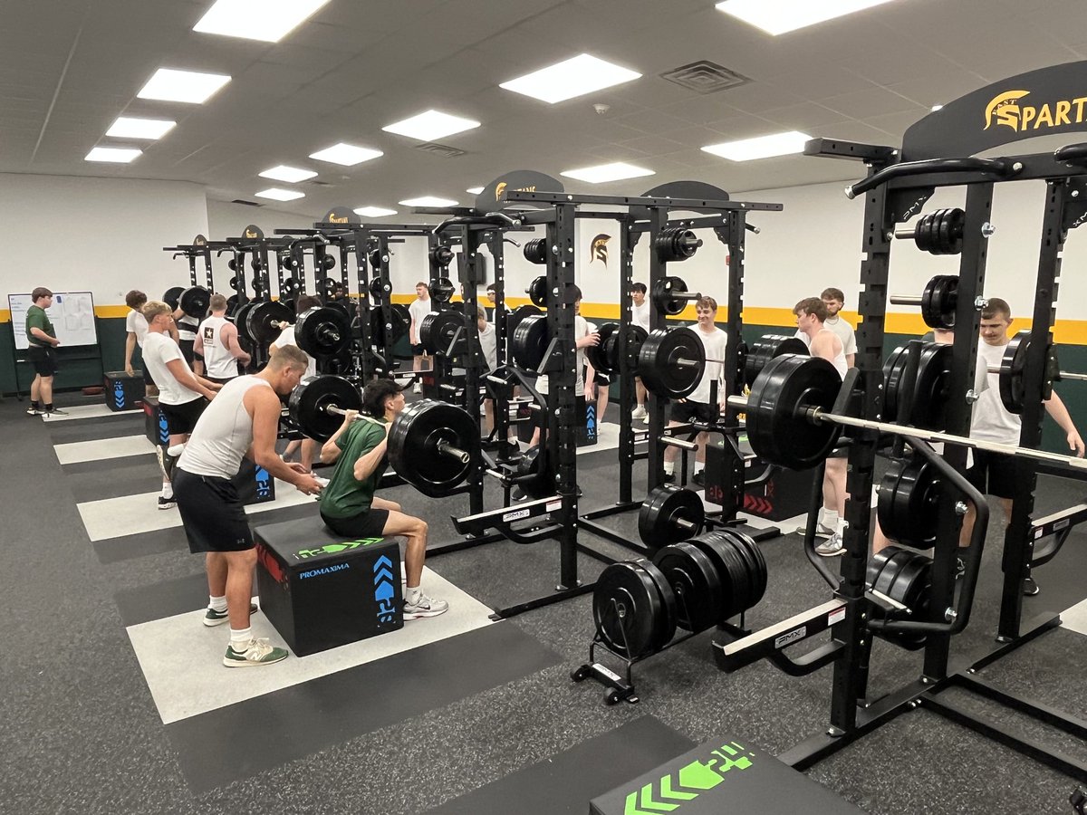 GEHS_Football's tweet photo. Squats were emphasized this week in the weightroom!! Players got stronger!! Great week of working out!! 80 days exactly until the start of regular season practice!!
💯🏈🏋‍♂️ https://t.co/vz7Pn3LUJi