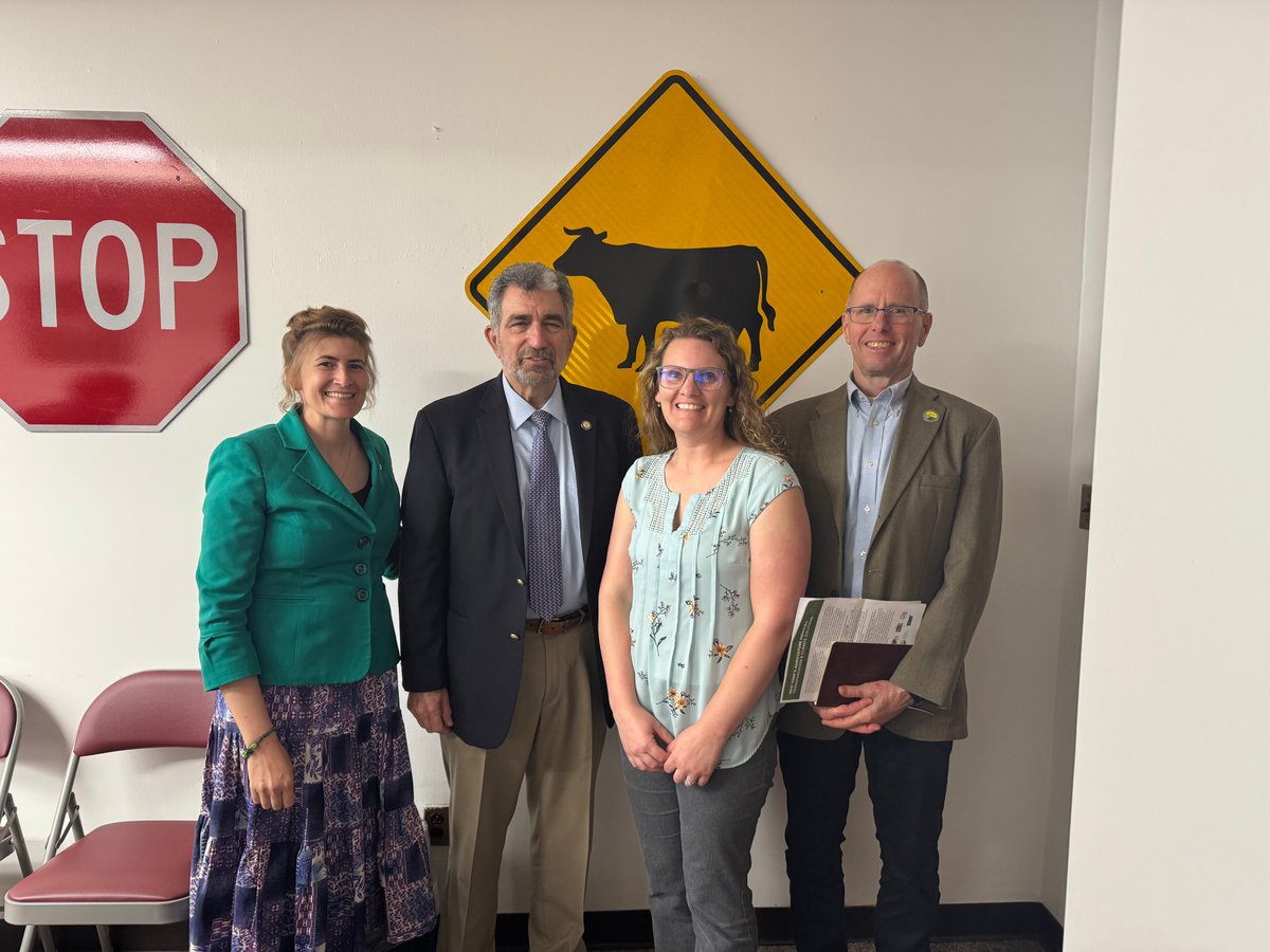 nedpa_ny's tweet photo. The Dairy Transportation Work Group, a coalition that works to find solutions to issues impacting transportation, held a Lobby Day in Albany on Wednesday. NEDPA, @NE_Agribusiness, @NYFarmBureau, Cayuga Marketing, and @TruckingAssocNY advocated in support of several bills. https://t.co/Syh2fxxYpI