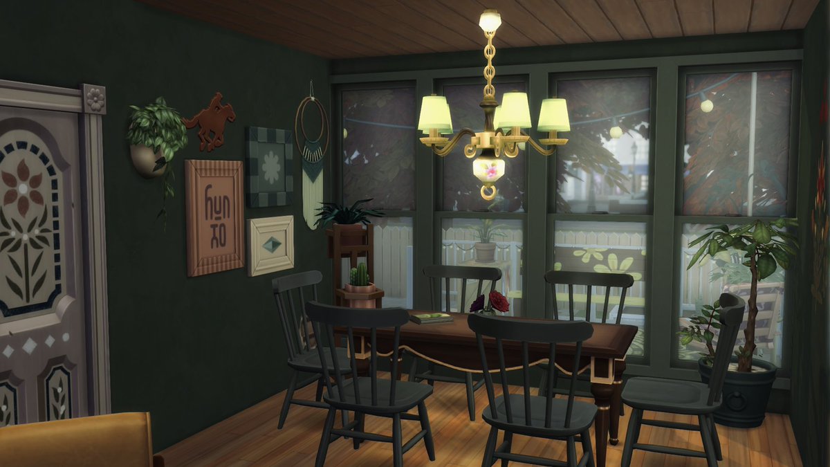 dawnplayssims's tweet photo. Little eclectic house I thought of in a dream ✨🧙#TheSims4 https://t.co/2B9nPTPXOv