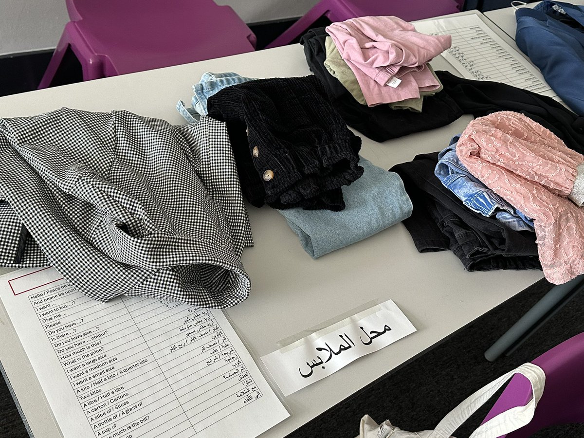 edengirlsmanc's tweet photo. WELCOME WELCOME! Our Year 8 Eden girls shining in the class market today! A fantastic opportunity to practice Arabic and negation skills in a fun and interactive way.#learning #arabic #activelearning #letseatcake https://t.co/XuomQQqImV