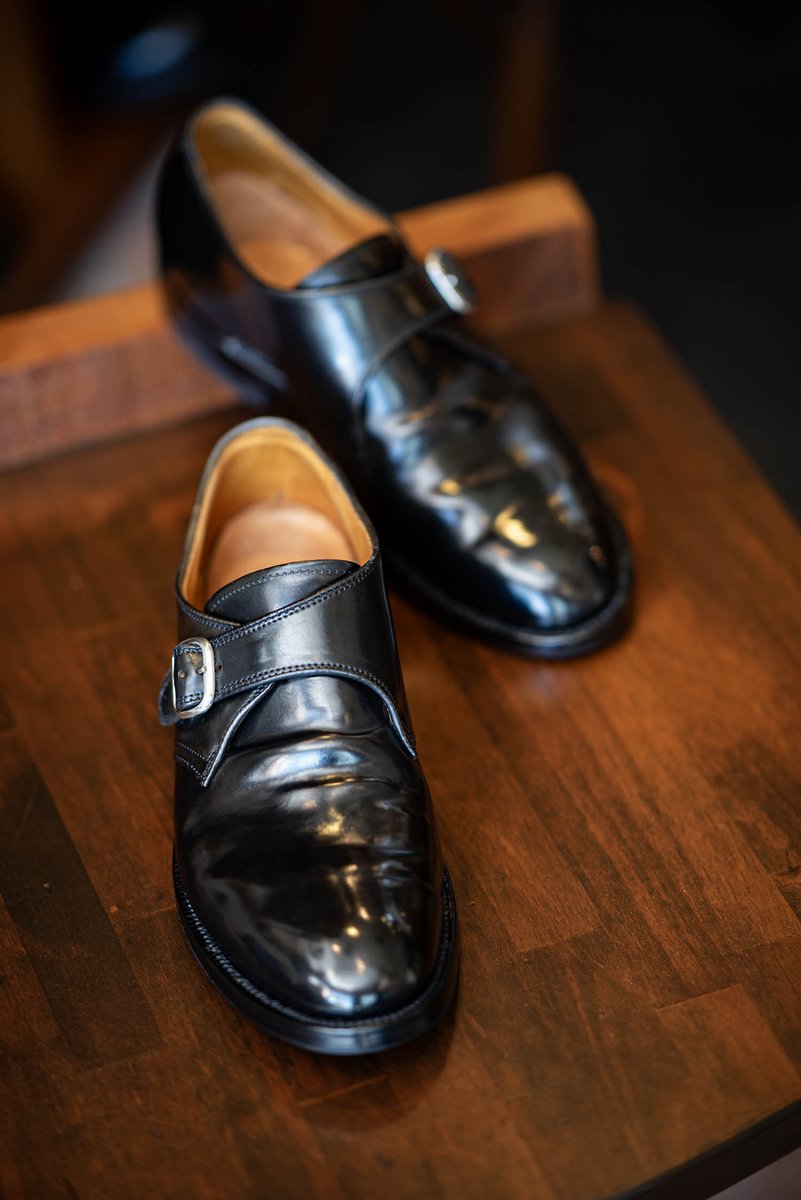 NATORIYA2's tweet photo. 靴がきれいになると、心も晴れる。 https://t.co/4eUXTYuf3x
#alden #オールデン #革靴磨き #革靴のクリーニング #革靴のメンテナンス #モンクストラップ #シェルコードバンのクリーニング #shellcordovan #オールデンのエイジング https://t.co/qzBVqMBjZn