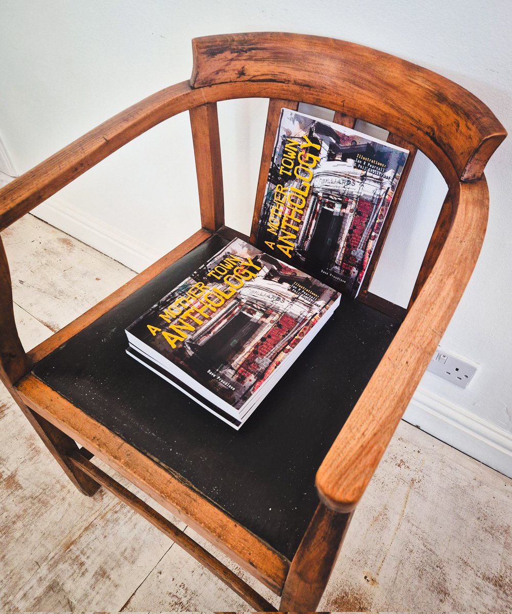 Dave 'Him Over There' Proudlove MDANT🎖 (@fslconsult) on Twitter photo I spy with my little eye, #AMotherTownAnthology in <a href="/barewall/">Barewall Art Gallery</a> #Burslem
<a href="/MinxyOwl/">Minxy Owl</a> <a href="/PhilShallcross/">Philip Shallcross</a>
barewall.co.uk/products/a-mot… I spy with my little eye, #AMotherTownAnthology in <a href="/barewall/">Barewall Art Gallery</a> #Burslem
<a href="/MinxyOwl/">Minxy Owl</a> <a href="/PhilShallcross/">Philip Shallcross</a>
barewall.co.uk/products/a-mot…