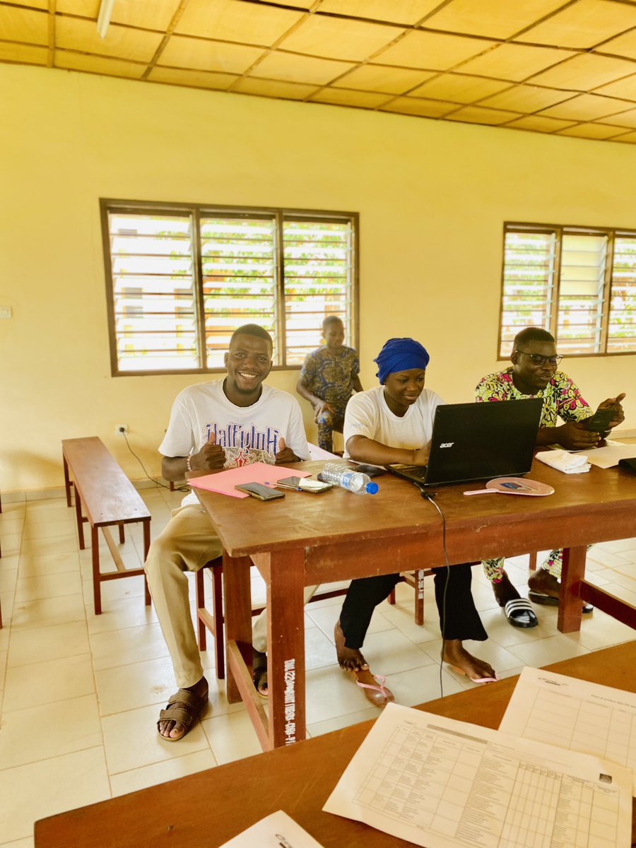 KGoudina's tweet photo. La journée d’aujourd’hui marque donc la fin des deux jours d’activité d’appui au programme des PE. Rdv donc le 21,22 et 24 prochain pour la campagne de dépistage au l’UP. Avec l’appui du COUS-UP et du @unfpa_benin https://t.co/A0LkHcZgb9