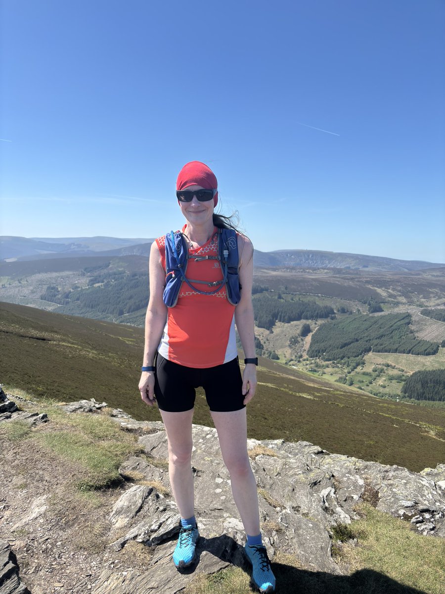 Becca3Artach's tweet photo. Fantastic run followed by a dip in the river, listening to the birds. Incredibly dry on the hills. #Scarr #wicklowmountains #trailrunning #happiness https://t.co/kbuGIY8Rgc