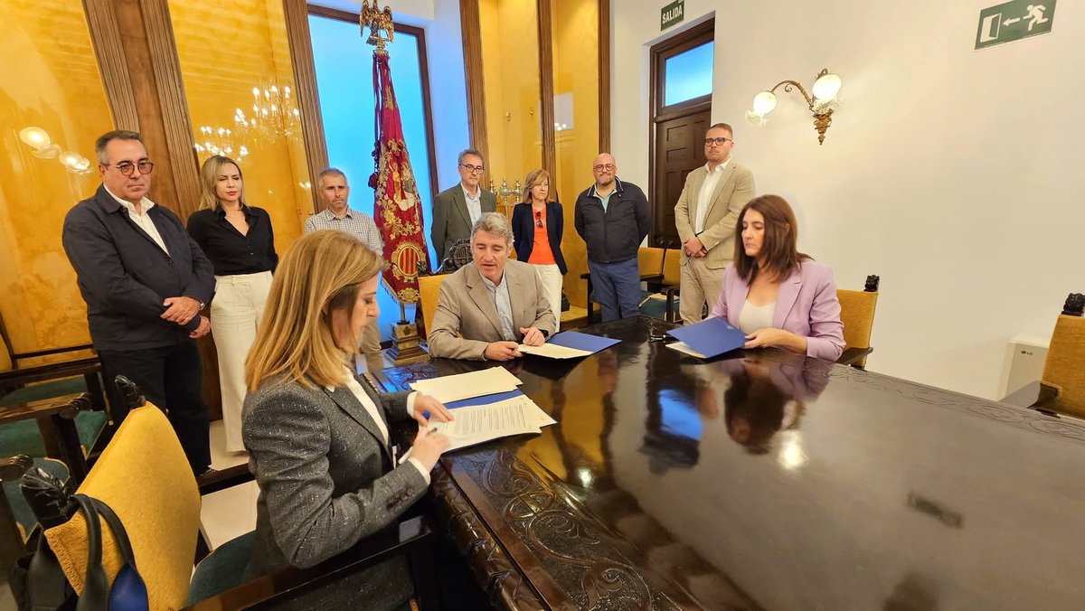 ▶️Orihuela da un paso más hacia la modernización con la implantación de la plataforma GEOGIS gracias al convenio firmado con GEONET

#Orihuela

Diputación de Alicante

orihuela.es/orihuela-da-un…