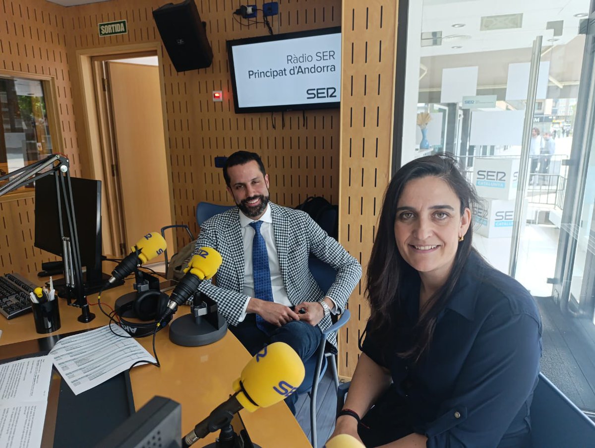 Radio SER Andorra (@ser_andorra) on Twitter photo 📈A #SEREmpresaris, patrocinat per <a href="/CreandCA/">Creand</a>:
☑️Sol Rossell de <a href="/cambraandorra/">Cambra de Comerç d'Andorra</a> i <a href="/IagoAndreu/">Iago Andreu-Sotelo</a> de <a href="/CEA_And/">Confederació Empresarial Andorrana</a> sobre la recent visita a Liechtenstein per valorar els impactes del seu acord amb la UE
☑️L'espai #Empoderat amb <a href="/LaraDiMaikel1/">Lara De Miguel</a>
☑️La #MiradaalsMercats amb Sheila Toledo 📈A #SEREmpresaris, patrocinat per <a href="/CreandCA/">Creand</a>:
☑️Sol Rossell de <a href="/cambraandorra/">Cambra de Comerç d'Andorra</a> i <a href="/IagoAndreu/">Iago Andreu-Sotelo</a> de <a href="/CEA_And/">Confederació Empresarial Andorrana</a> sobre la recent visita a Liechtenstein per valorar els impactes del seu acord amb la UE
☑️L'espai #Empoderat amb <a href="/LaraDiMaikel1/">Lara De Miguel</a>
☑️La #MiradaalsMercats amb Sheila Toledo