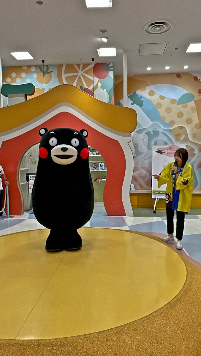 Sindy0857's tweet photo. #くまモン 
#くまモンスクエア 
#熊本部長 
#熊本熊 
#kumamon 
#kumamonsquare
IG https://t.co/pJHFXr8Q8P https://t.co/TYwJYC2c5P