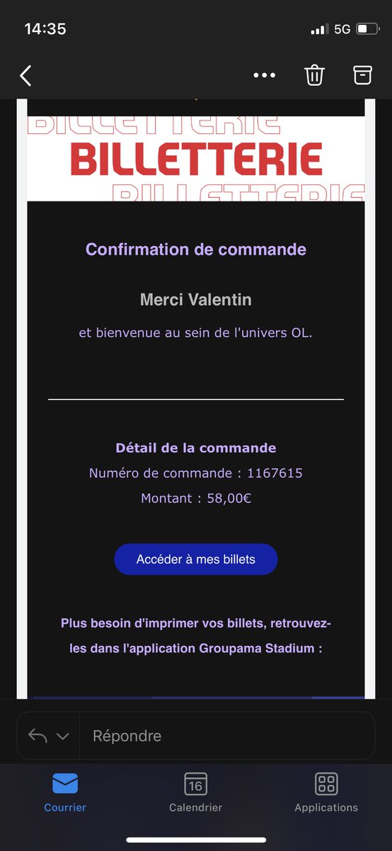Pouilly_V's tweet photo. Vends 2 places côte à côte OL-Angers Porte W - 40 euros les 2 (valeur 58 eu) #OLSCO https://t.co/9ErJYU4GiU