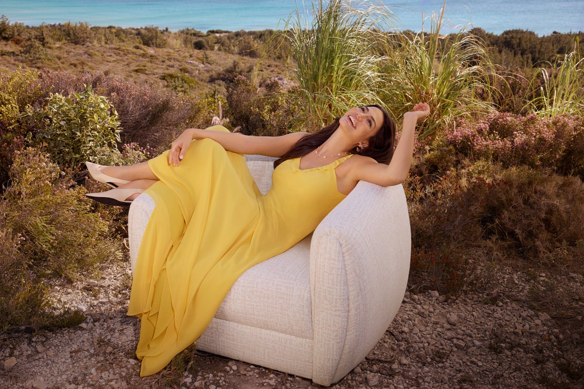 Kendimizi şöyle Konfor'a bıraktık 💛 #KonforxDemetÖzdemir