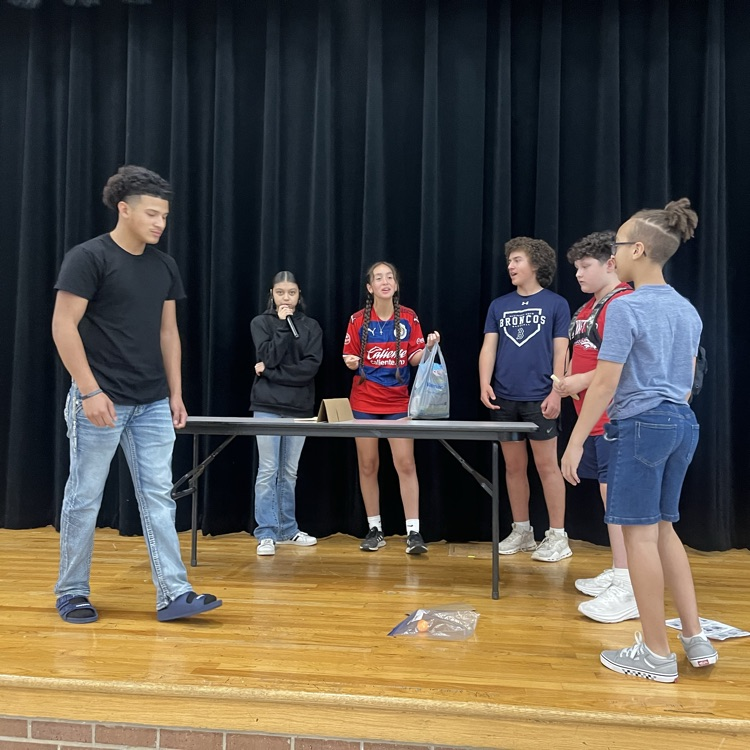 EvansPanthers's tweet image. Happy FriYAY, Panthers! Yesterday we had fun during game time at lunch! Today is going to be EVEN MORE FUN with our IMPACT CELEBRATION!🎉 🥳☀️ #evansIMPACT