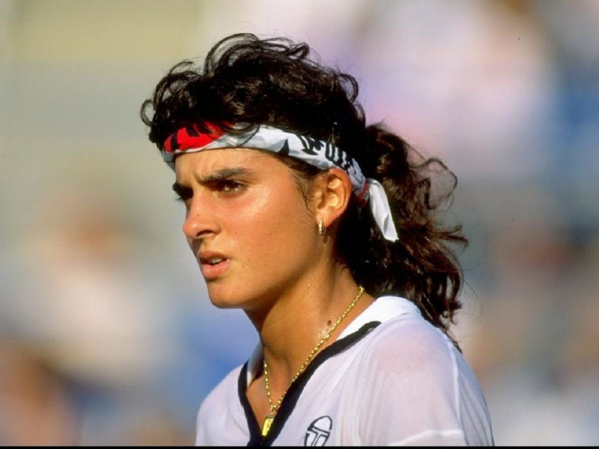 efemeridesARGE's tweet photo. Un 16 de mayo como hoy:

Nace la tenista Gabriela Sabatini https://t.co/Hblcxxo6Xt #efemerides a través de @efemeridesARGE 

#16deMayo #Efemerides #efemeridesargentinas #tenis #gabrielasabatini #usopen #wta https://t.co/sfqG54IASP