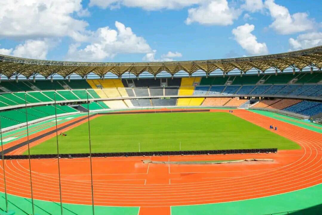 ayubu_madenge's tweet photo. Berkane njooni tumalizane kwa Mkapa. Hilo kombe tunalihitaji mnoo na tunajiandaa kufanya Parade ya kulizungusha kwenye nchi zote za Afrika Mashariki na Kati. https://t.co/dSYEDhpD6P