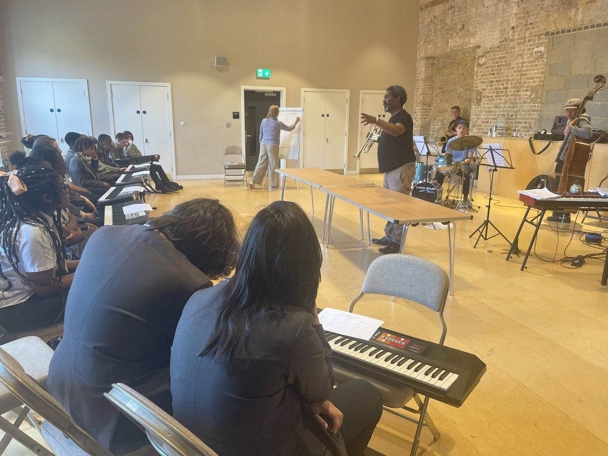 Royal Greenwich Trust School tweet media