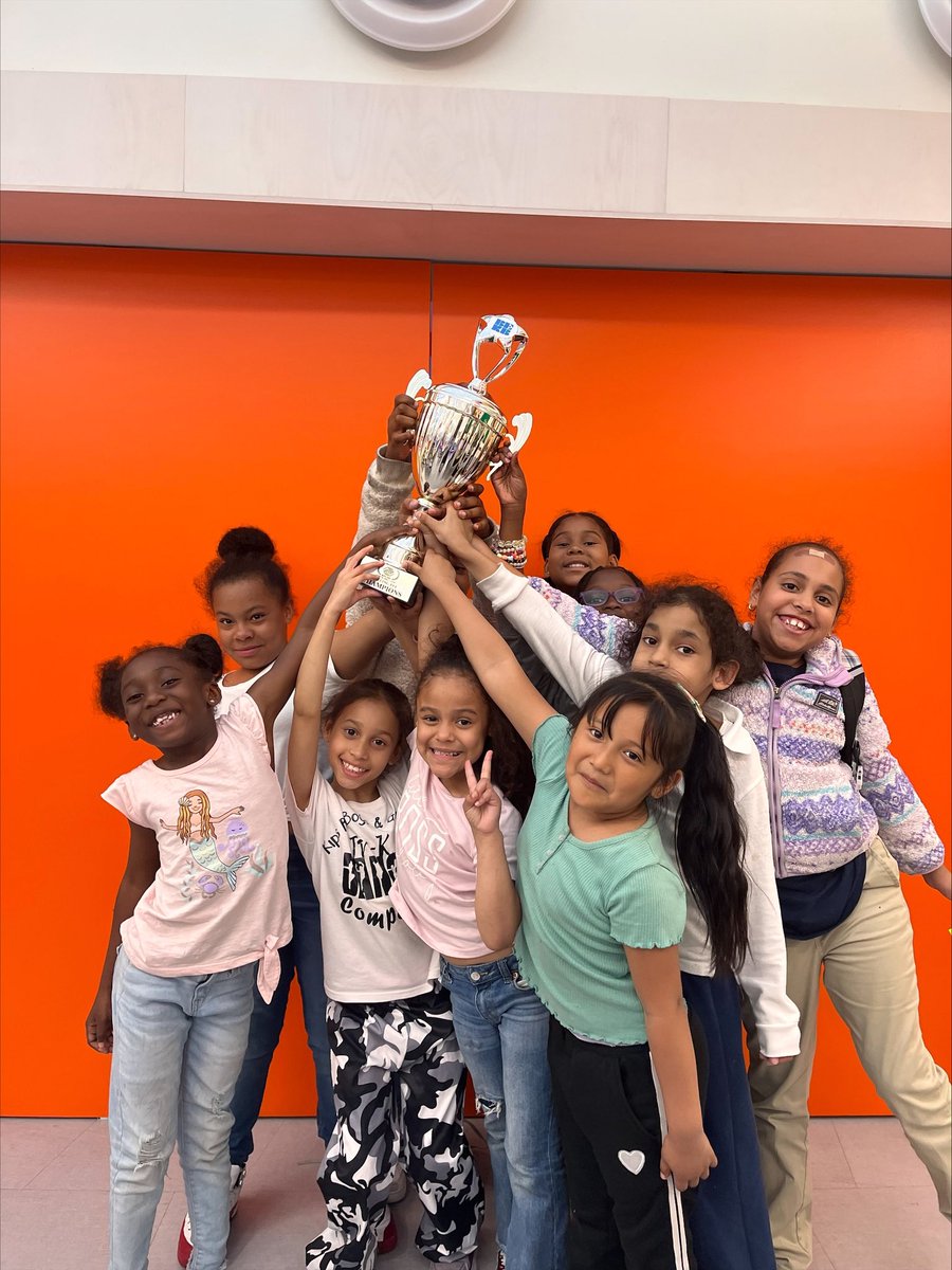 Kipsbayclub's tweet photo. S-P-I-R-I-T! 🐝✨

Last week, we hosted our first annual Kips Bay Spelling Bee—and it was a battle of brains and buzz! Teams from across our Clubhouses brought their A-game, with PS 138 and Palmaro going head-to-head in a nail-biting finish. https://t.co/RvmGbdm35F