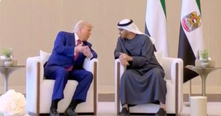 Red_Wave22025's tweet photo. President Trump just secured over $200 BILLION in U.S. investments during his Middle East trip — boosting American jobs, manufacturing, and national security.

Leadership that delivers. America First is BACK.

#Trump2024 #AmericaFirst #MAGA #Jobs #MiddleEast  #RedWave2025 https://t.co/yj2U1WIgr2
