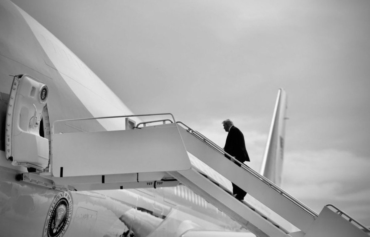 DailyPostsTrump's tweet image. AURA.