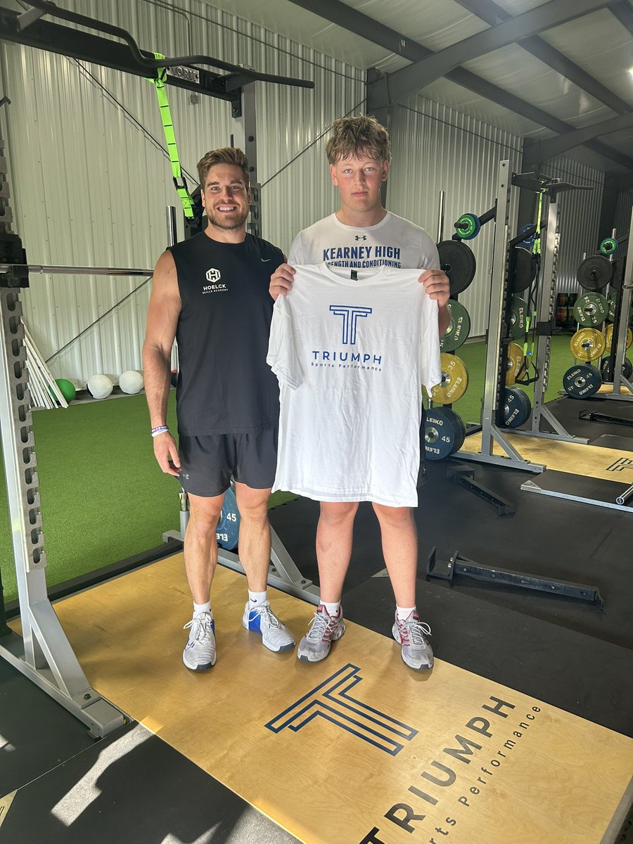 Corey Hoelck (@coreyhoelck) on Twitter photo PROUD!!
Little over one year of working with <a href="/TurnerBertrand_/">Turner Bertrand</a> and we couldnāt be more proud of the progress he has made!! 3 more weeks and then off to Washington State!!
FINISH!! PROUD!!
Little over one year of working with <a href="/TurnerBertrand_/">Turner Bertrand</a> and we couldnāt be more proud of the progress he has made!! 3 more weeks and then off to Washington State!!
FINISH!!