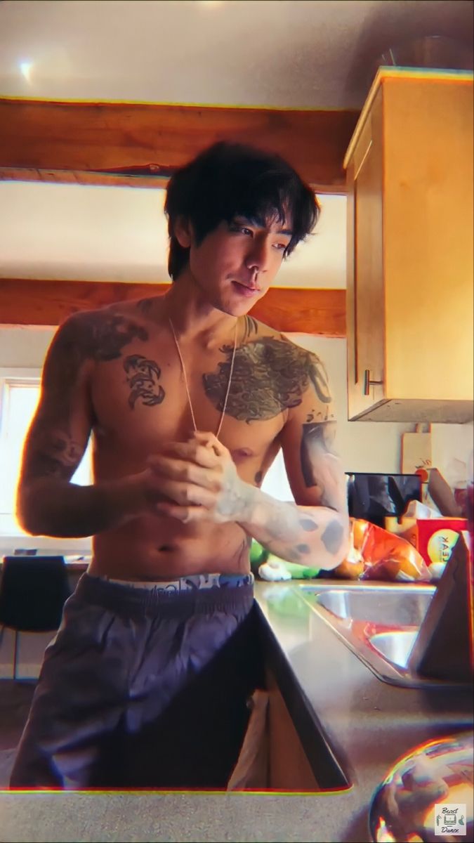 prfext's tweet photo. hwot daddy 🥵 https://t.co/YO5YCAfLSG