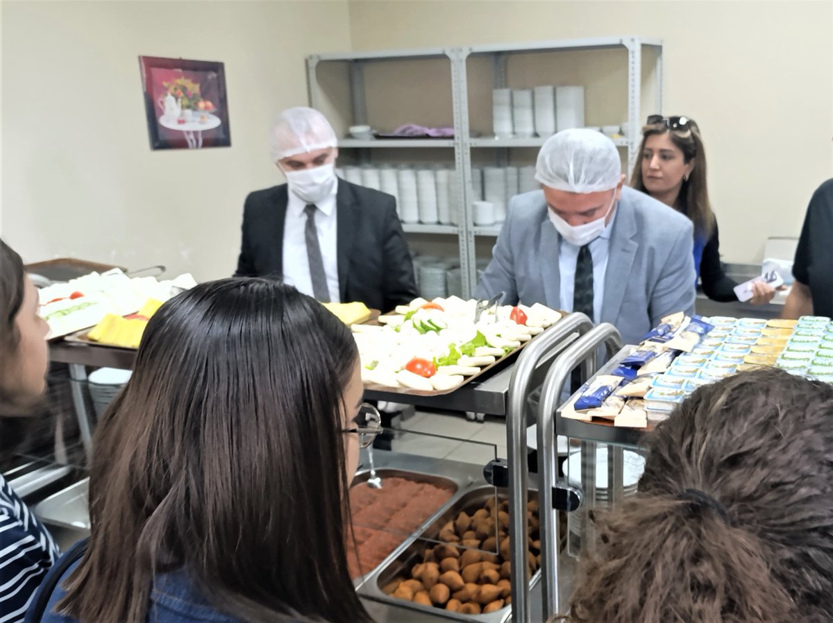 GSB Kırşehir Yurtları (@kirsehirkygm) on Twitter photo 📍Ahi Evran Yurdu
Ailelerinden uzakta olan ve sabah kahvaltısında anne eli lezzetini özlemiş, gençlerimize yönelik açık büfe kahvaltı programı düzenledik. 🏢🍽️🍲🤗
<a href="/gencliksporbak/">Gençlik ve Spor Bakanlığı 🇹🇷</a>
<a href="/OA_BAK/">Dr. Osman Aşkın Bak</a> 📍Ahi Evran Yurdu
Ailelerinden uzakta olan ve sabah kahvaltısında anne eli lezzetini özlemiş, gençlerimize yönelik açık büfe kahvaltı programı düzenledik. 🏢🍽️🍲🤗
<a href="/gencliksporbak/">Gençlik ve Spor Bakanlığı 🇹🇷</a>
<a href="/OA_BAK/">Dr. Osman Aşkın Bak</a>