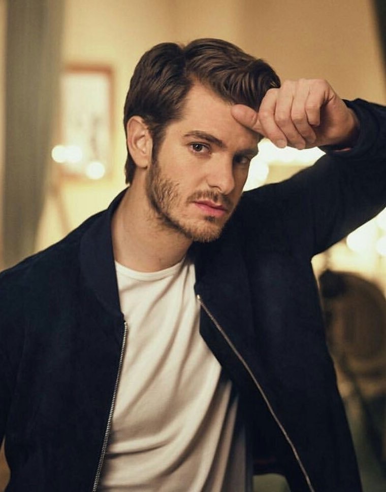 PreviouslySerie's tweet image. #WildThings

🔴NOVEDAD🔴

@AppleTV apuesta por Andrew Garfield y Jude Law para su NUEVA SERIE.

La miniserie basada en hechos real sigue Siegfried y Roy, el famoso dúo de magos y adiestradores de grandes felinos y su historia en Las Vegas.

Lo que comienza como un encantador dúo