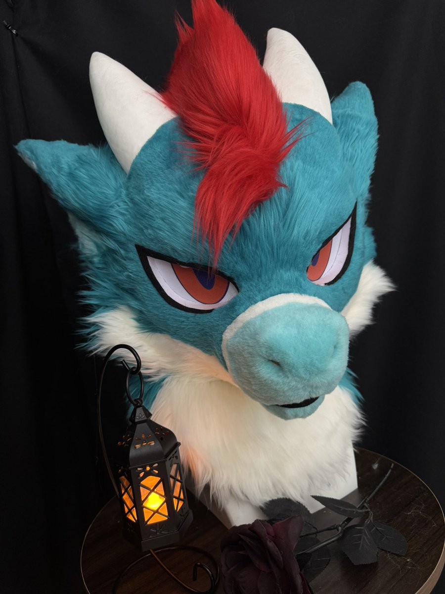 reddemon2333's tweet image. The first completed dragon! I have a special obsession with all dragons, and the goal is to restore the characteristics and charm of all dragons!

Owner X：@polyderg 

#fursuit #furry #兽装 #furries #kemono #fursuitmaker #fursuitcommission #furryart #kemonofursuit