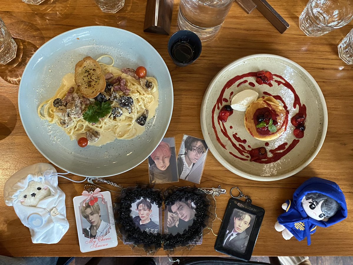 .　 +⠀   ⠀
⠀˚ 🫐⠀ ⠀   ⡰⡏⢹⠉⠻⣦⠀
⠀⠀⢀ ⡀⡀⡀.⣧⡞ ⠀⠀⢸⡇
⢀⡞⠁⠀⠀⢀⡾⢋⠀⠀⠀ ⢸⡇
⢸⡇⠀⠀⠀⡾⢁⡾⠶⣆⢀ ⣿⠁ 
⠀⠻⣦⣀⠀⠡⡘⠄⠇⡘ ⣸⡇⠀  🥞
⠀⠀⠈⠙⠛⠛⠿⠶⢿⣦ ⣿⠀⠀⠀⠀  +.  *
🍓⠀⠀⠀⠀⠀ ⢾⠇⡸⠀   i ❤️ pancakes