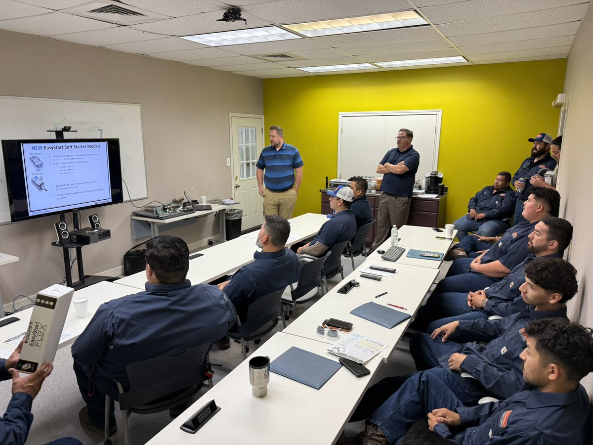Cunningham_cool's tweet photo. Training + Passion = EXCELLENCE https://t.co/kOd25CrSBw