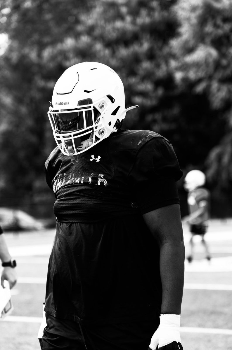 Come support me and the guys tonight for our spring game tonight at 7:00 at Valhalla Va white county <a href="/Matttur/">Matt Turner</a> <a href="/CoachJimboHale/">Jimbo Hale</a> <a href="/COACH_ESPI/">Gil Espinoza</a> <a href="/EastHall_FB/">East Hall Vikings Football</a>