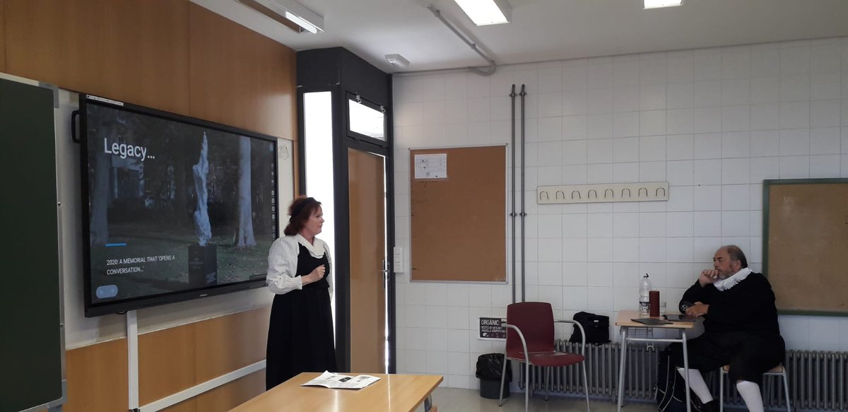 Dins del marc del FLIM (Festival literari de Morella), Mary Wollstonecraft (Johannah Barrett) i William Shakespeare (Clive Brill) han visitat l'alumnat de 3r i 4t d'ESO per a parlar de la seva vida i la seva obra.