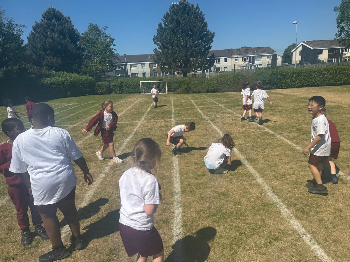 Mr Collett tweet media