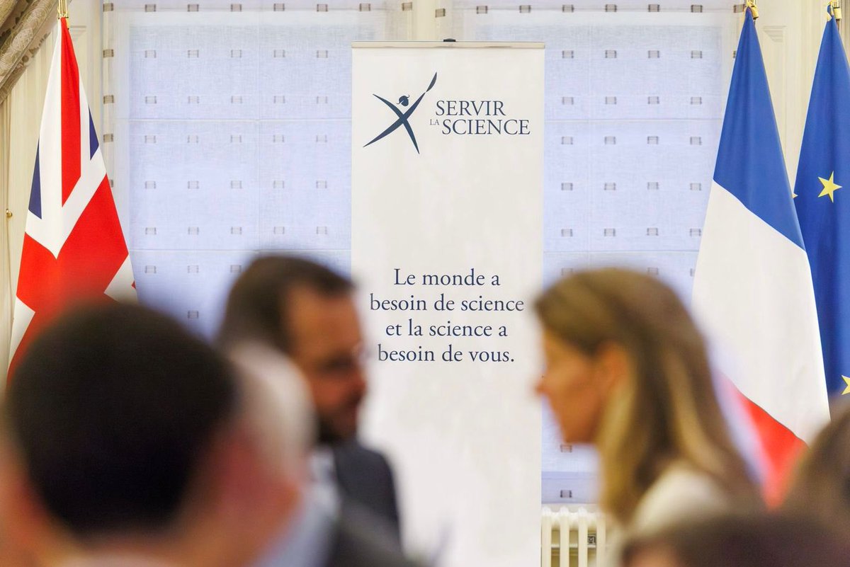 Sébastien Bidaud (@sebastienbidaud) on Twitter photo Un plaisir de représenter hier soir <a href="/AmbDuchene/">Hélène Duchêne</a> pour le lancement de la campagne « Servir la Science », portée par la Fondation de l’Ecole Polytechnique <a href="/FX_EP/">Fondation de l'École polytechnique</a> et son UK Charitable Trust. Une soirée célébrant la #science et l’excellence au service du bien commun!
<a href="/FredericOudea/">Frédéric Oudéa</a> Un plaisir de représenter hier soir <a href="/AmbDuchene/">Hélène Duchêne</a> pour le lancement de la campagne « Servir la Science », portée par la Fondation de l’Ecole Polytechnique <a href="/FX_EP/">Fondation de l'École polytechnique</a> et son UK Charitable Trust. Une soirée célébrant la #science et l’excellence au service du bien commun!
<a href="/FredericOudea/">Frédéric Oudéa</a>