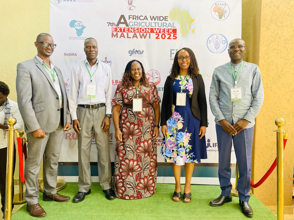 The ASARECA fraternity joins the AFAAS community in congratulating 🤪🤪🙋‍♂️🥲Dr. Lilian Lihasi upon her appointment as the new Executive Director, African Forum for Agricultural Advisory Services (AFAAS).  
💐💐
This follows the ratification of Dr. Lihasi’s appointment as the
