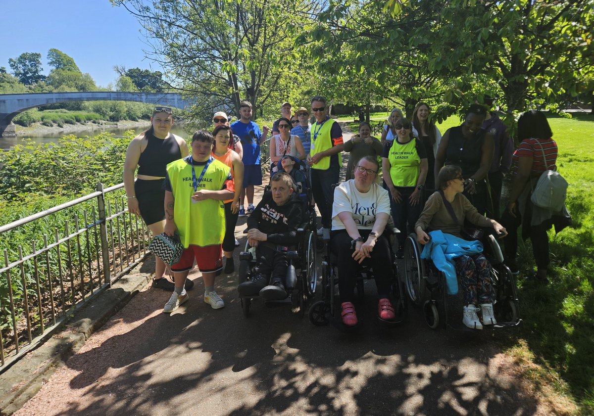 LauraTaylorAS's tweet image. Such a scorcher today but 24 of us joined the #allability walking and wheeling Riverside Health Walk.

activestirling.org.uk/classes-progra…

#nationalwalkingmonth @PathsforAll @SportAbilityAS @activestirling1