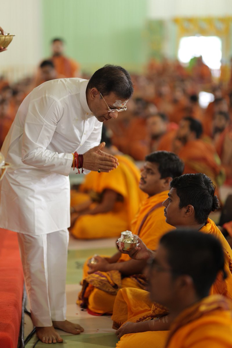 Swathi_20005's tweet image. The yagya shows support for PM Modi’s efforts in making India stronger and more united. #RaneSaluteModijiAndForces