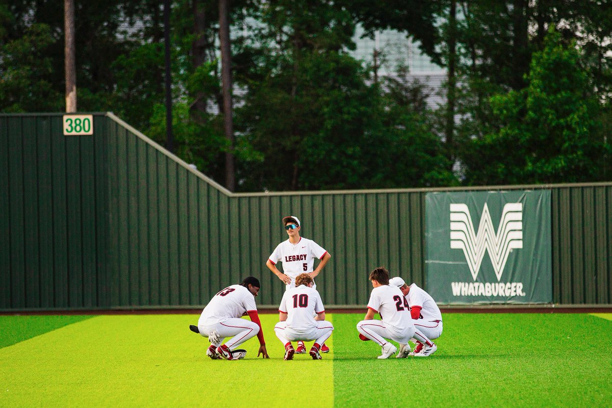 TylerISD_Ath's tweet photo. A season to remember ❤️ https://t.co/my9MXU8NHK