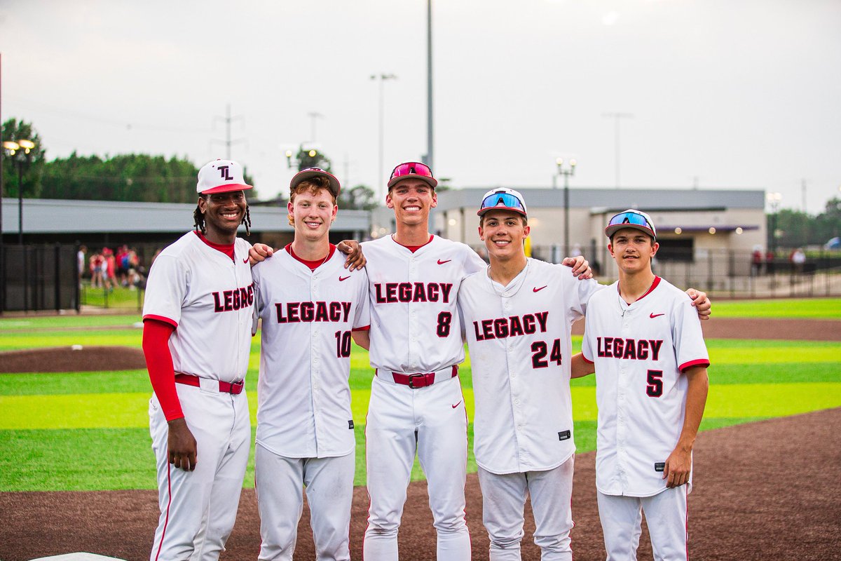 TylerISD_Ath's tweet photo. A season to remember ❤️ https://t.co/my9MXU8NHK